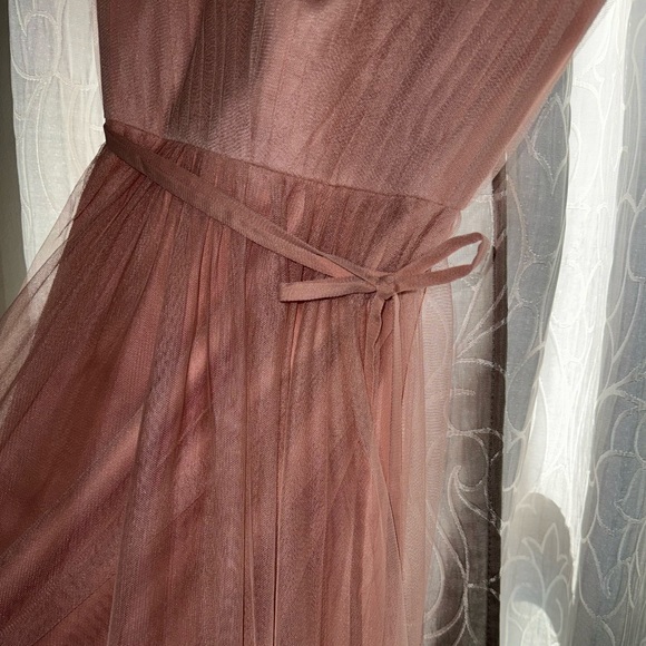 Gorgeous Marchesa blush pink bridesmaid gown - Picture 5 of 8